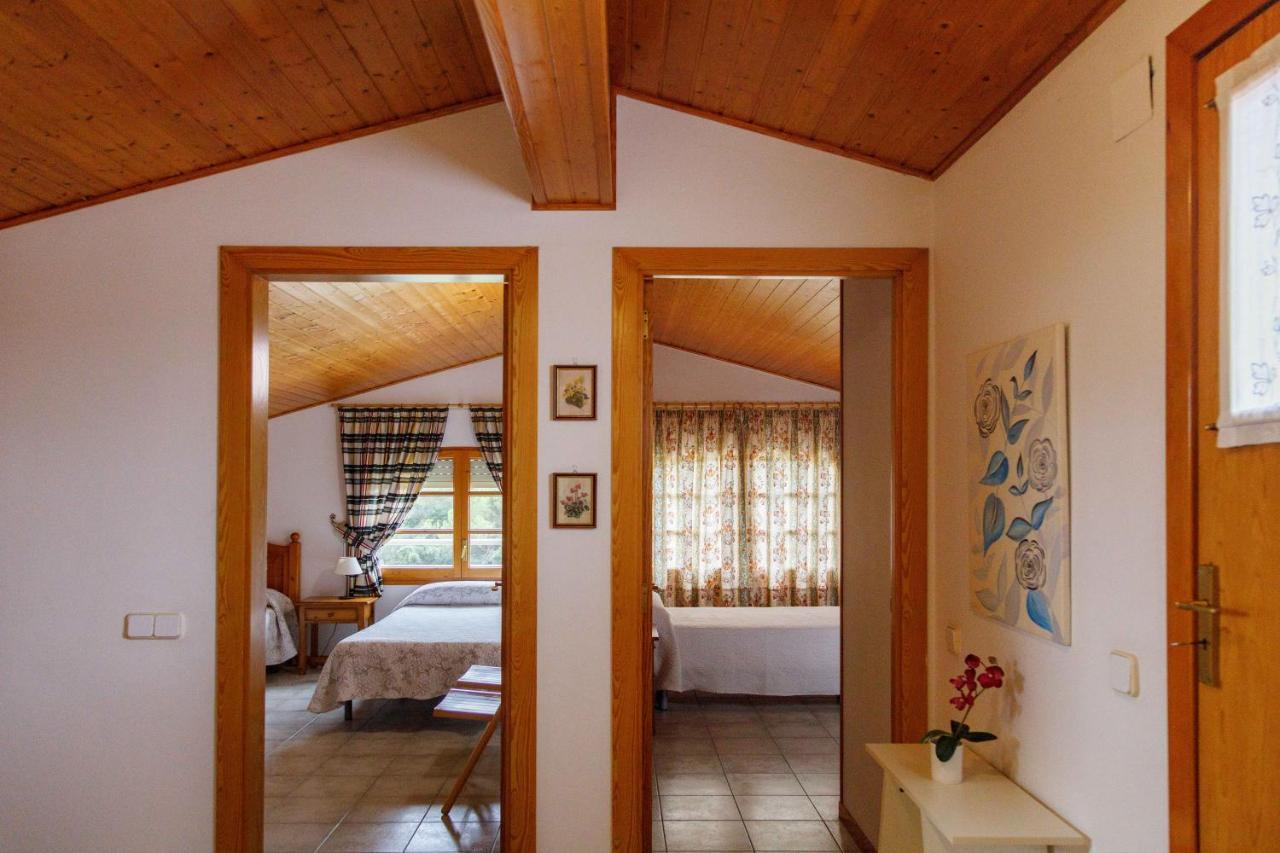 فيلا Casa Fontanals Pla del Panadés المظهر الخارجي الصورة